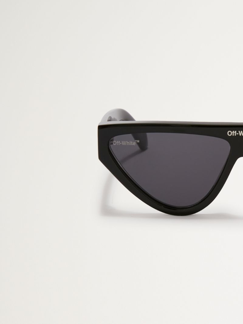 GUSTAV BLACK DARK GREY