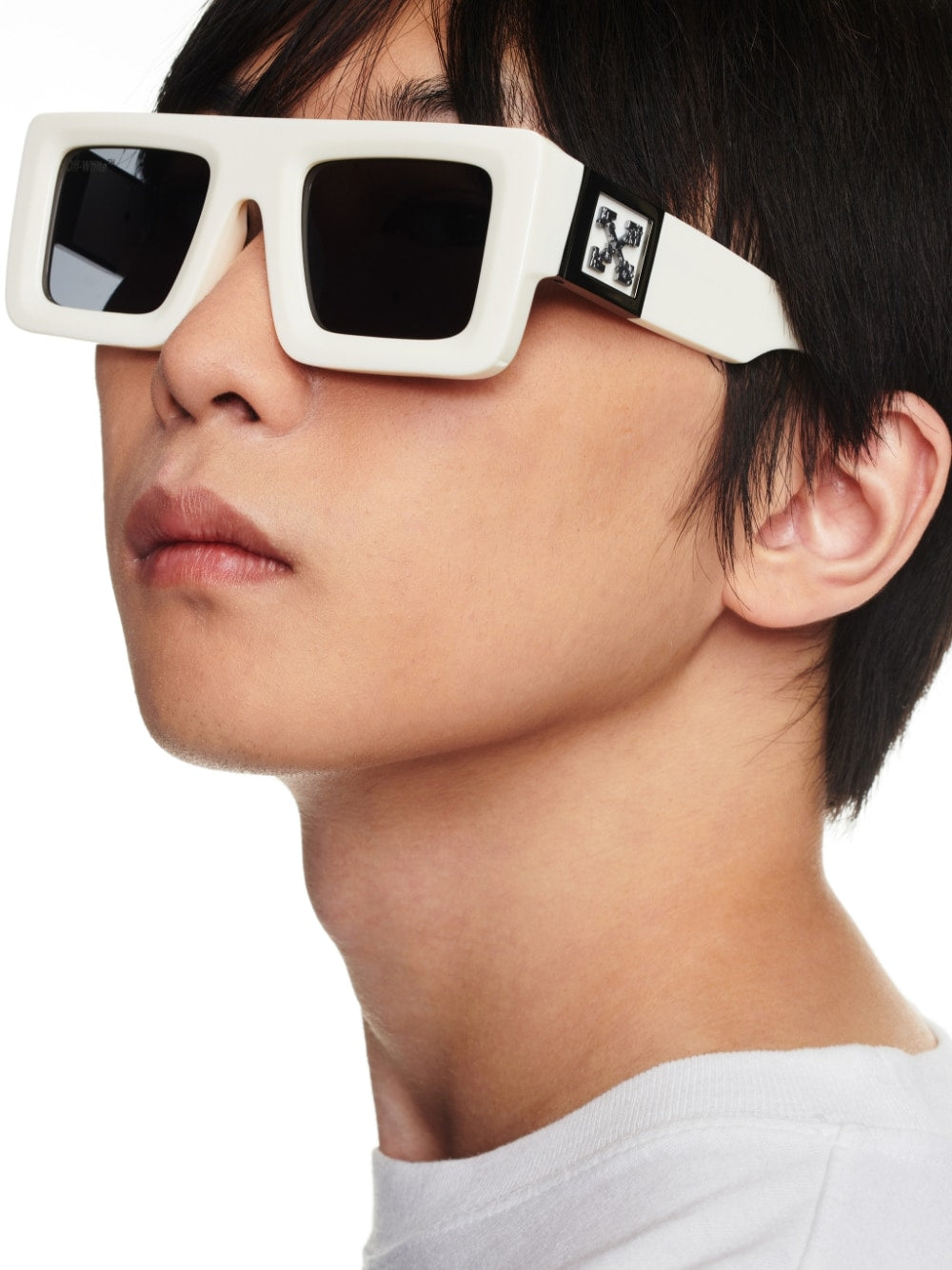 Leonardo White Dark Grey