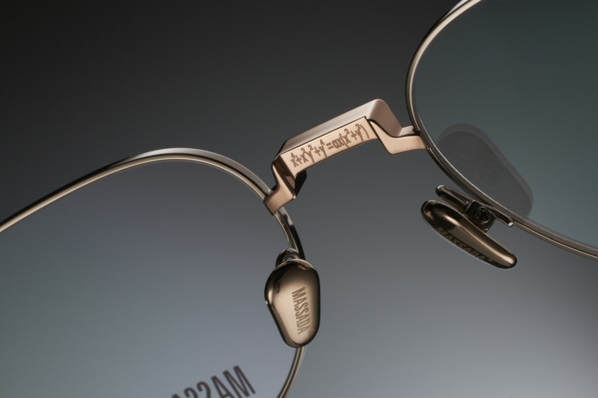 Quadratic - Brushed Chrome Gold - S