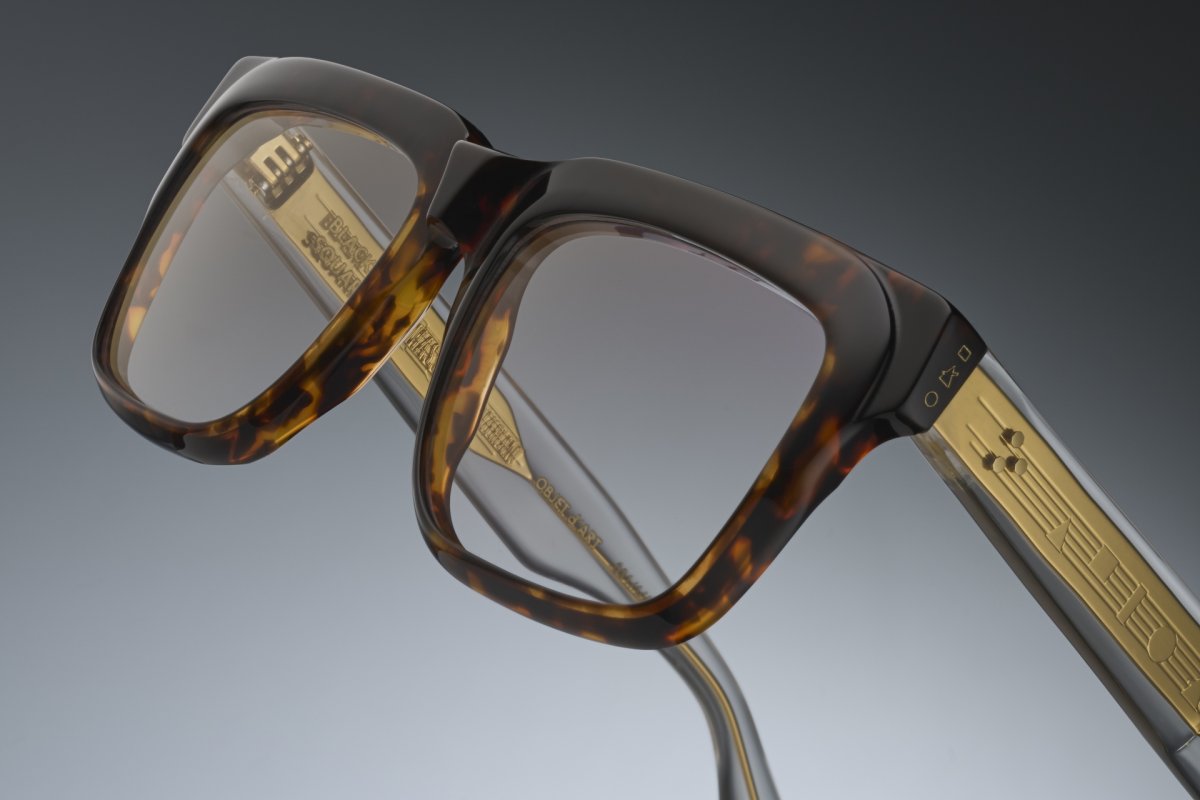 Black Square - Grey Tortoiseshell