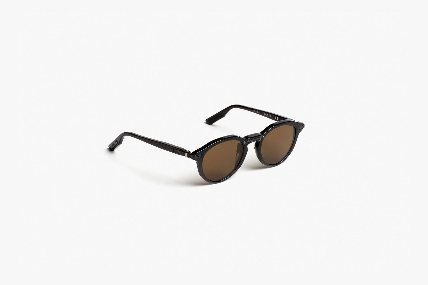 AC05 Black With Brown Lenses