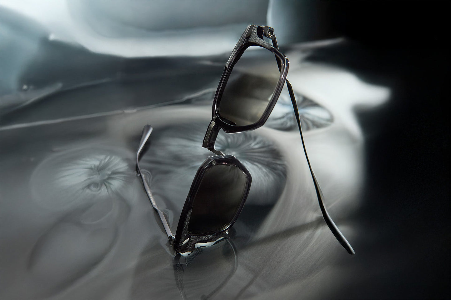 Inceptus 04-C3 Medium Grey with Grey Lenses