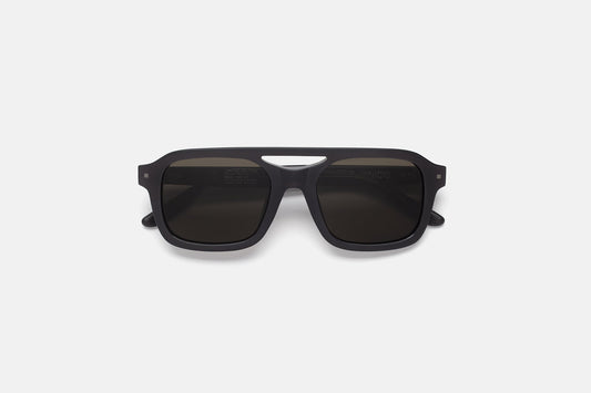 Vinicio Shadow Matte