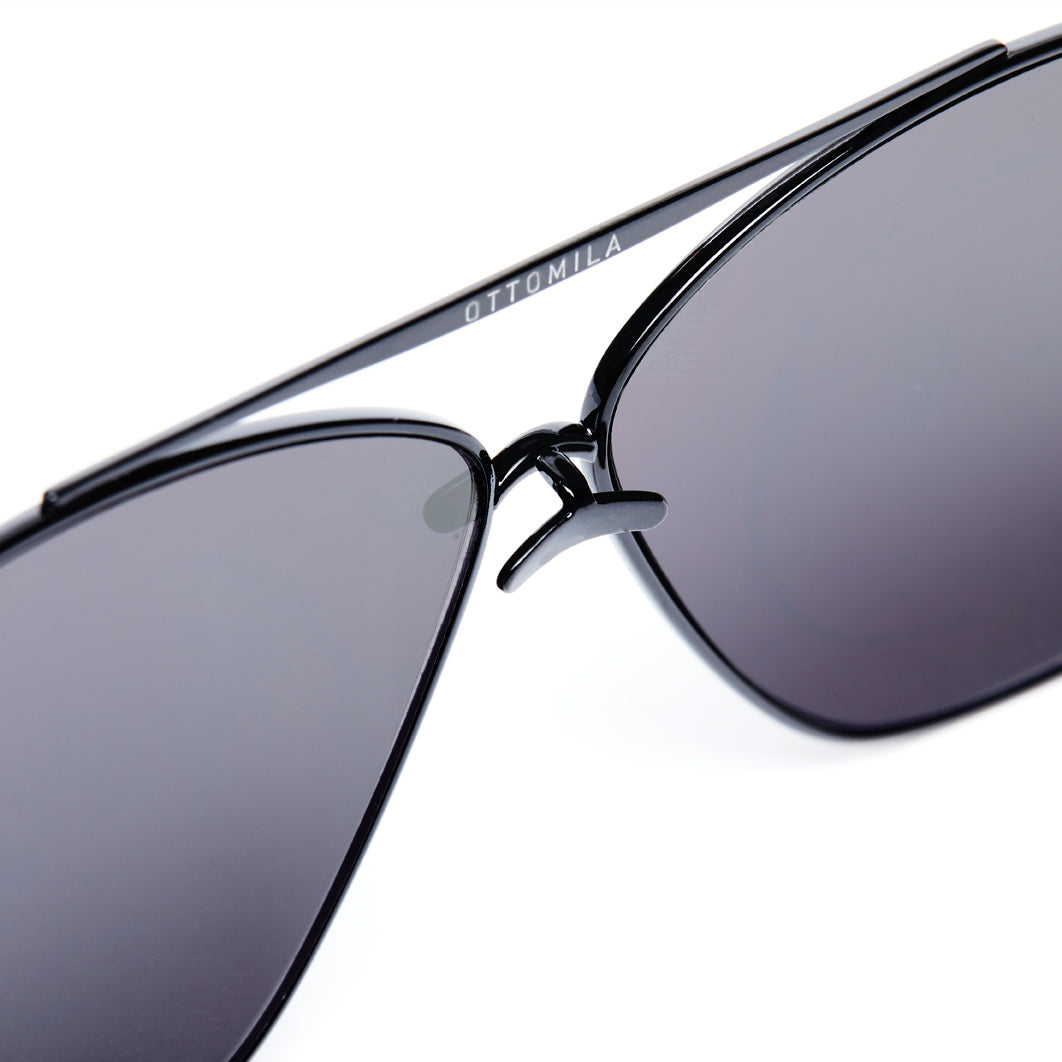 6OX  8M8/BK (Black)