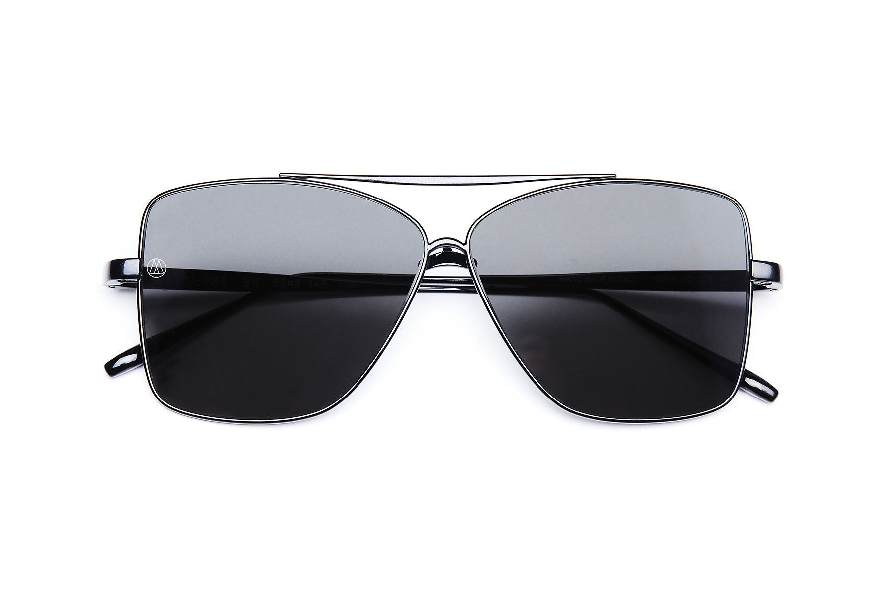 6OX  8M8/BK (Black)