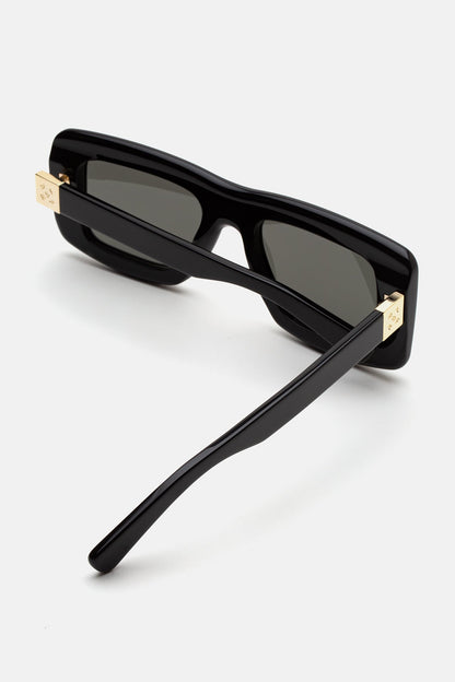 Virgilio Black