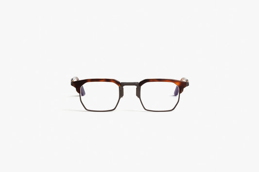 Jonathan Havana With Demo Lenses