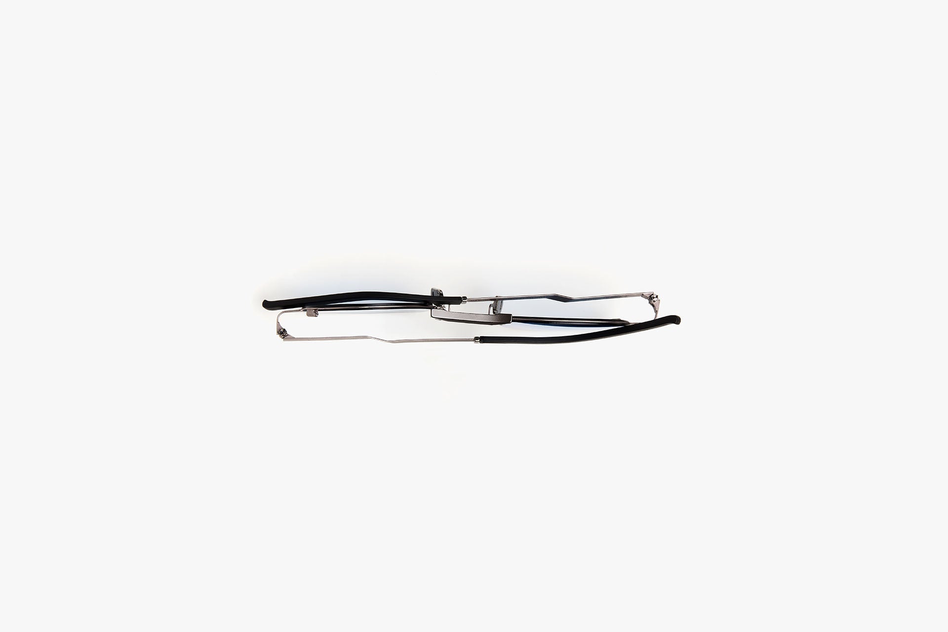 Levitas 04-C1 light gun with blue lenses