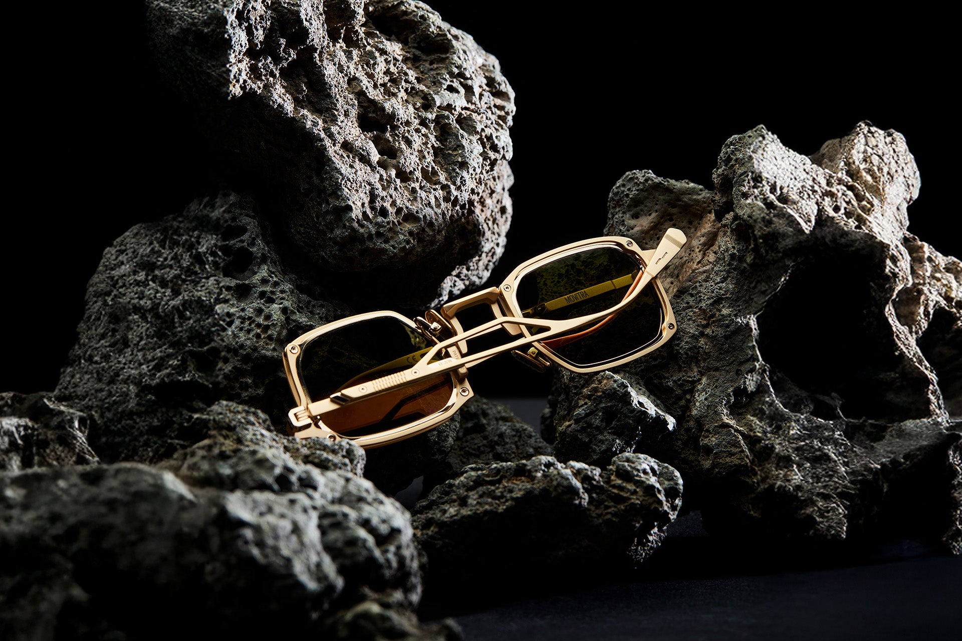 Trinitas 02 C3 Rose Gold Mirror Gold Lenses