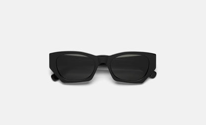 Amata Black