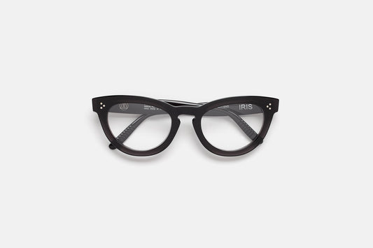 Iris Black